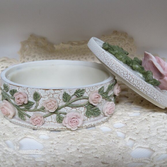 Dezine Handpainted ROSES Trinket Box Vintage (K643) - Picture 3 of 9